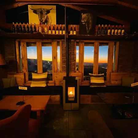 Montreal Apartment Sierra Nevada